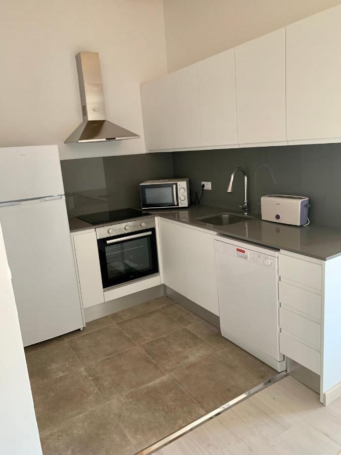 Flat In Girona City Centre - 5 Mins From Old Town And Train Station المظهر الخارجي الصورة